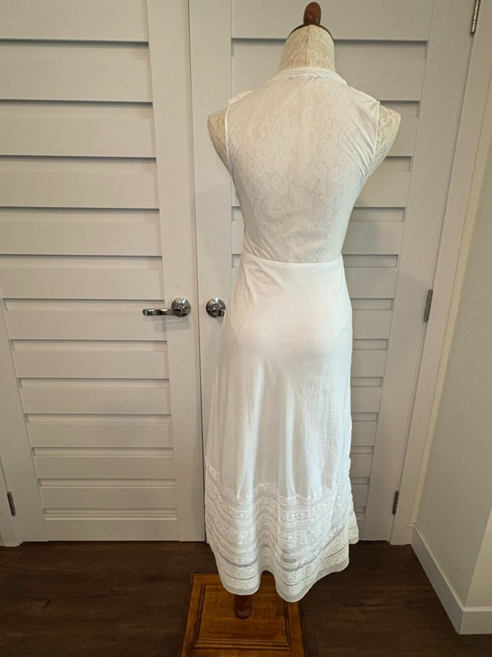 Catherine Malandrino Victorian Romantic White Fairycore Lace V Neck Maxi Dress - Picture 10 of 16